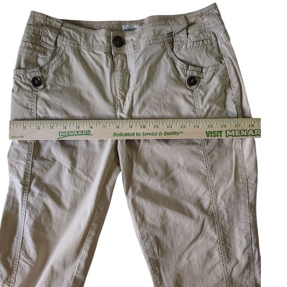 Chico's VTG Straight Leg Beige Stretch Mid-rise Capri Pants Size S/4 Women's - Picture 5 of 8